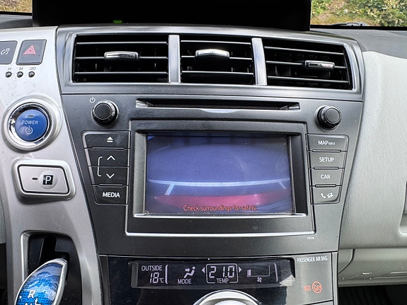 Toyota Prius+ 10 of 10