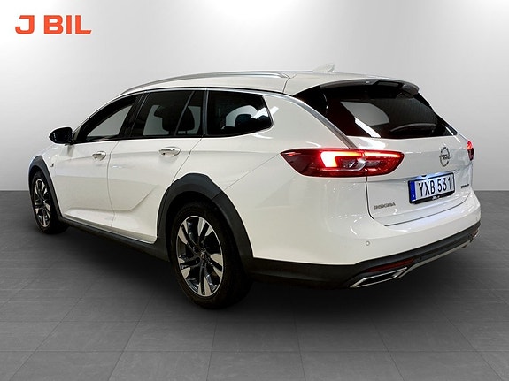 Opel Insignia Country Tourer 3 of 19