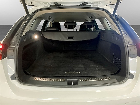 Opel Insignia Country Tourer 19 of 19