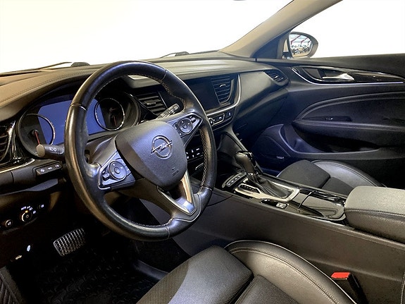 Opel Insignia Country Tourer 5 of 19
