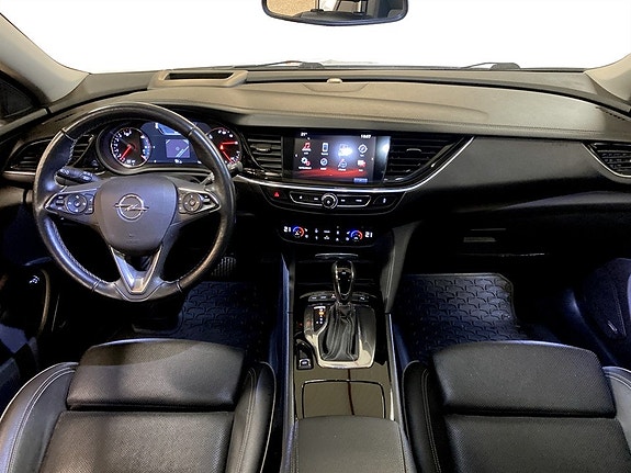 Opel Insignia Country Tourer 9 of 19