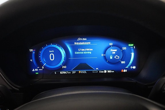 Ford Kuga 8 of 14