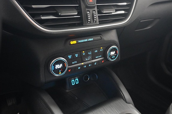 Ford Kuga 14 of 14