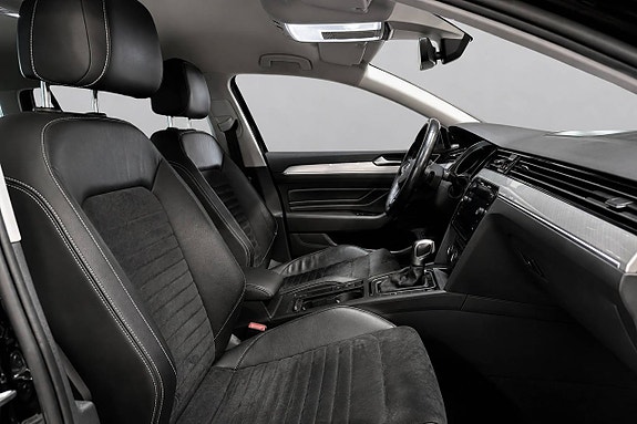 Volkswagen Passat 14 of 20