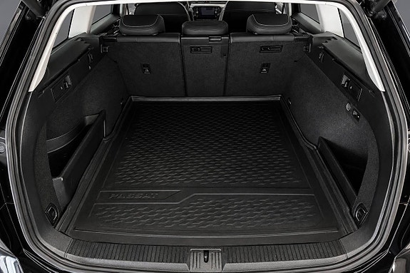 Volkswagen Passat 7 of 20
