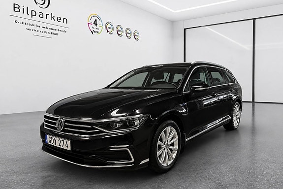 Volkswagen Passat 4 of 20