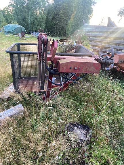 Vimek G90 2 of 2