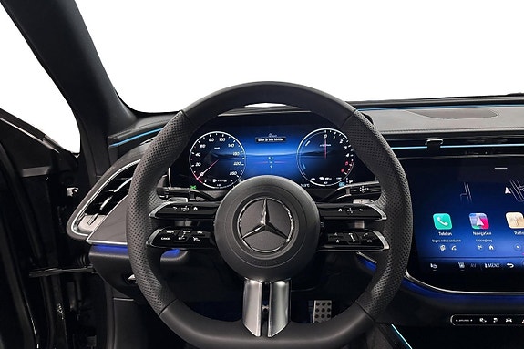 Mercedes-Benz E300 de 7 of 12