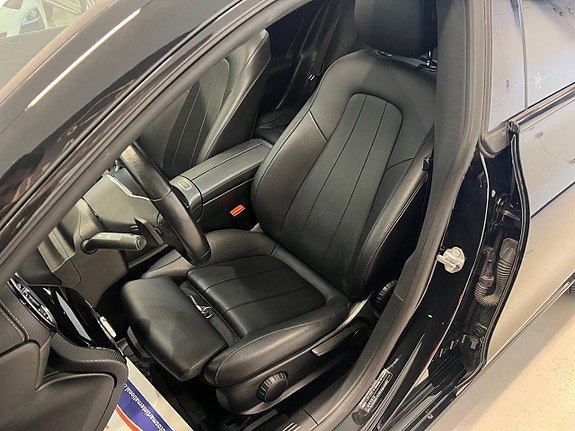 Mercedes-Benz CLA180 6 of 9
