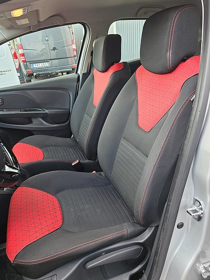 Renault Clio 5 of 7