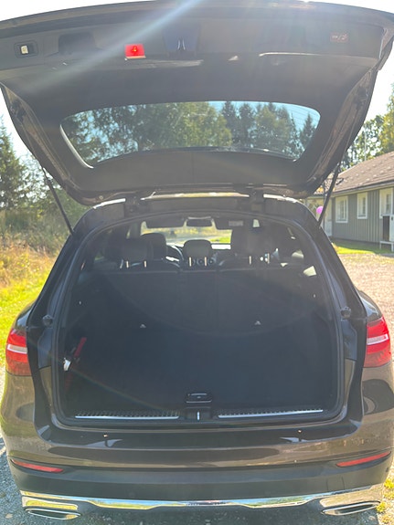 Mercedes-Benz GLC220 d 6 of 7