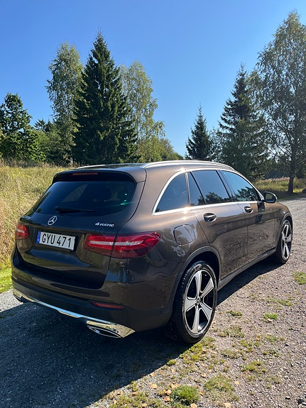 Mercedes-Benz GLC220 d 4 of 7
