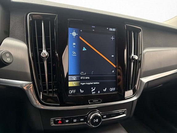 Volvo V90 18 of 30
