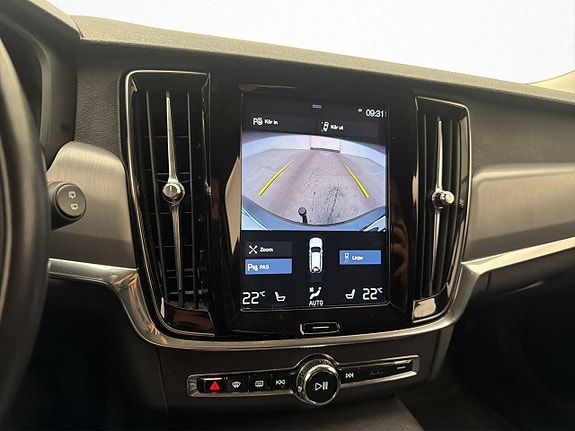 Volvo V90 17 of 30