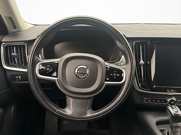 Volvo V90 12 of 30