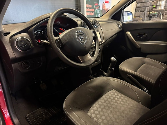 Dacia Logan 16 of 21