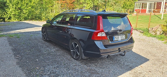 Volvo V70 6 of 14