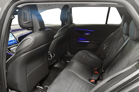Mercedes-Benz C300 8 of 15