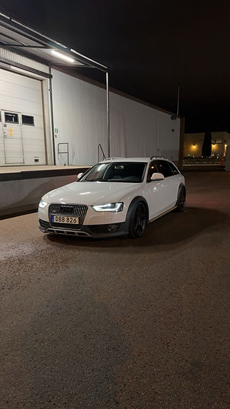 Audi A4 allroad 4 of 9