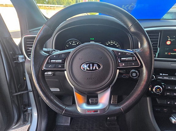 Kia Sportage 18 of 23