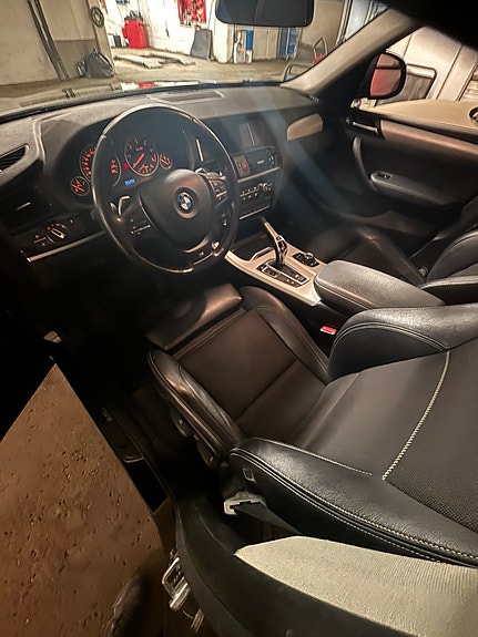 BMW X4 7 of 7