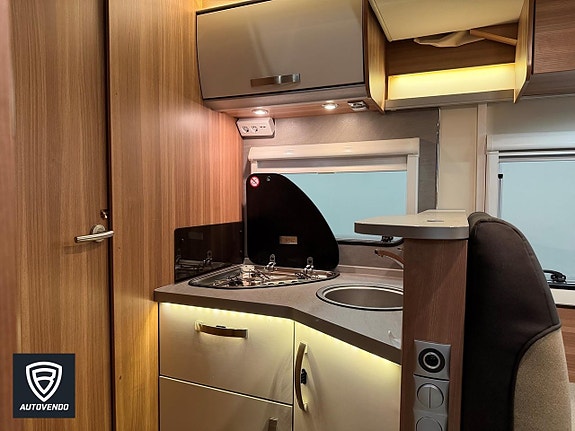 Weinsberg CaraLoft 700 MXH 14 of 20