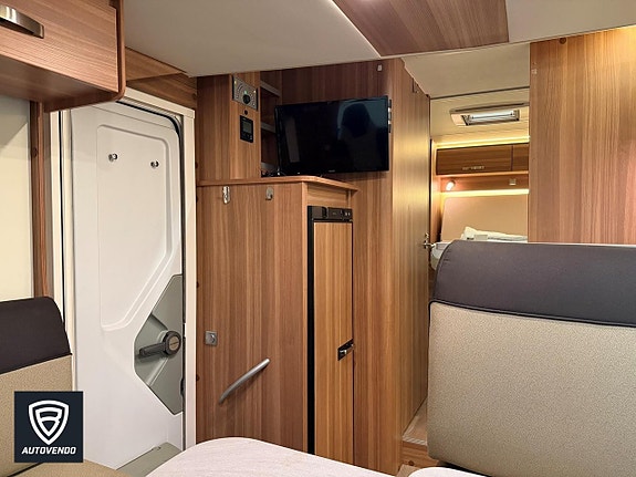 Weinsberg CaraLoft 700 MXH 13 of 20