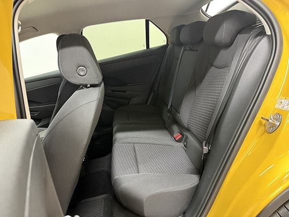 Volkswagen T-Roc 8 of 10