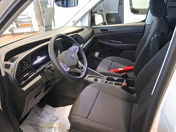 Volkswagen Caddy Maxi 6 of 10