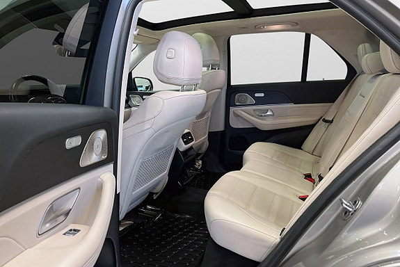 Mercedes-Benz GLE350 de 14 of 29