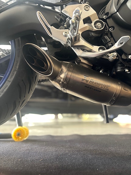 Yamaha MT-09 ABS Akrapovic-helsystem 6 of 9