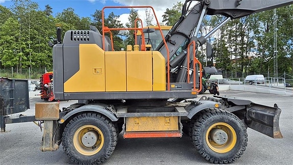 Volvo EW160E 9 of 14