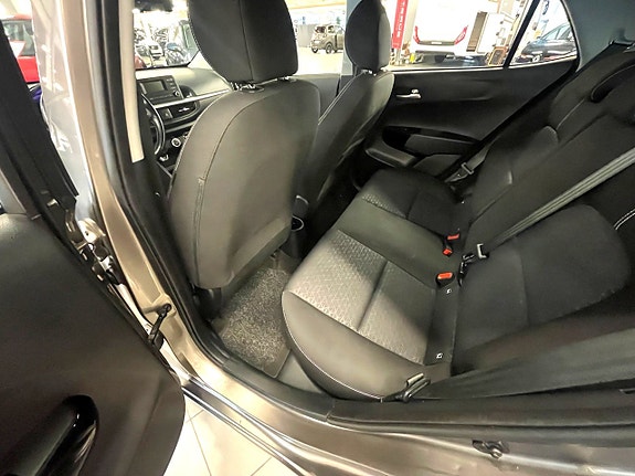Kia Picanto 6 of 7