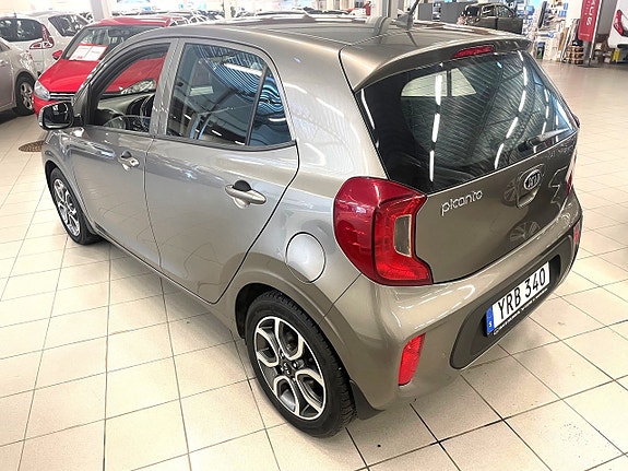 Kia Picanto 4 of 7