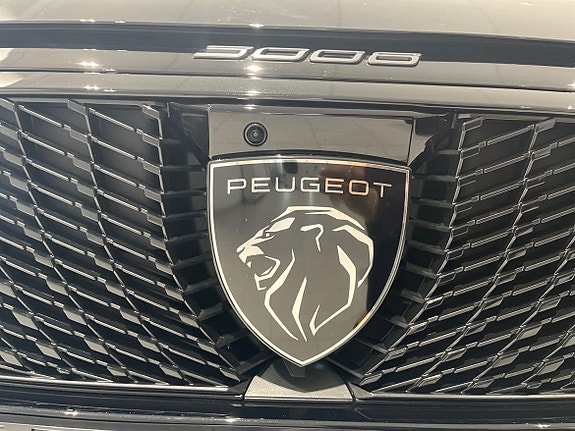 Peugeot e-3008 19 of 27