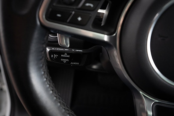 Porsche Cayenne Coupe 16 of 23