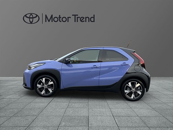 Toyota Aygo X 3 of 11