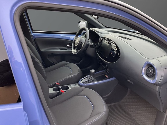 Toyota Aygo X 7 of 11