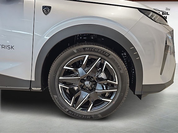 Peugeot 3008 9 of 14