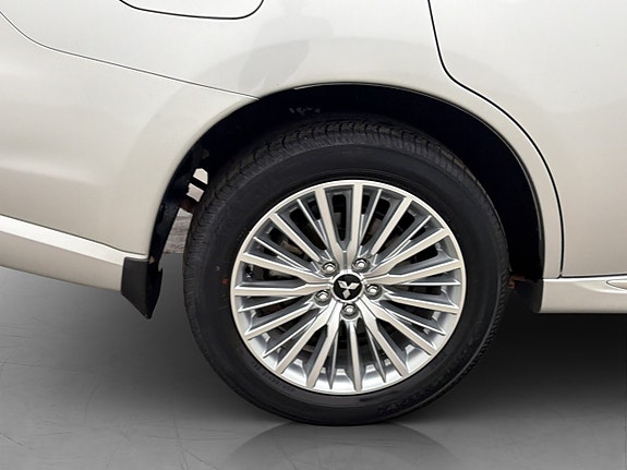 Mitsubishi Outlander 30 of 30