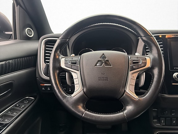 Mitsubishi Outlander 16 of 30