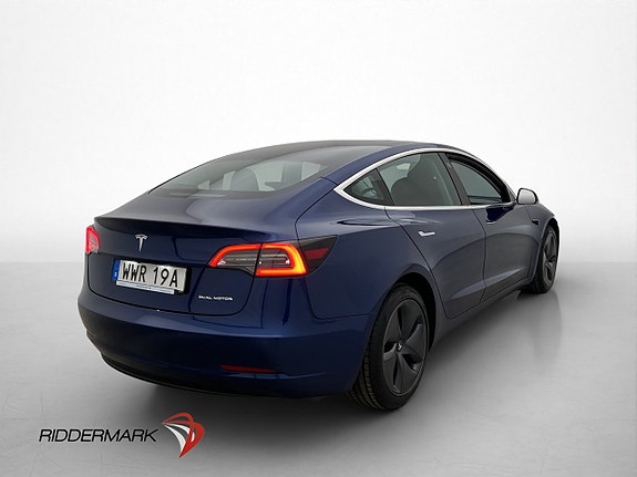 Tesla Model 3 9 of 30