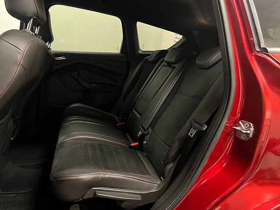 Ford Kuga 23 of 26
