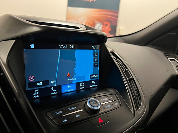 Ford Kuga 18 of 26