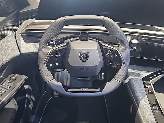 Peugeot 5008 10 of 15