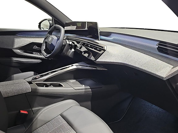 Peugeot 5008 4 of 15