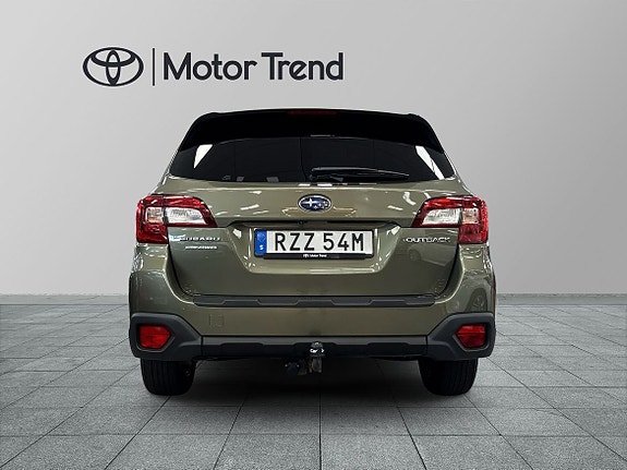 Subaru Outback 4 of 19