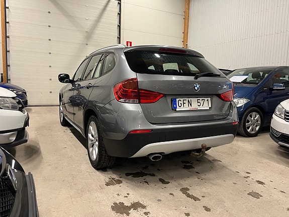 BMW X1 5 of 12