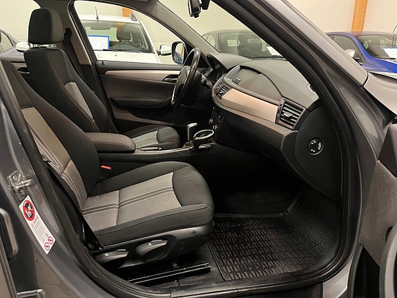 BMW X1 8 of 12