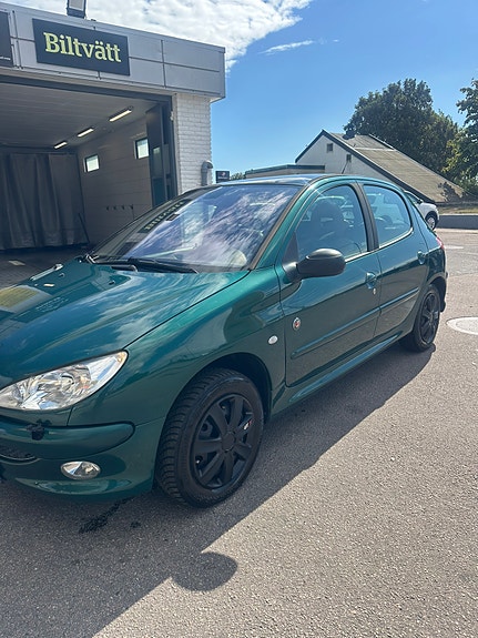 Peugeot 206 5 of 12
